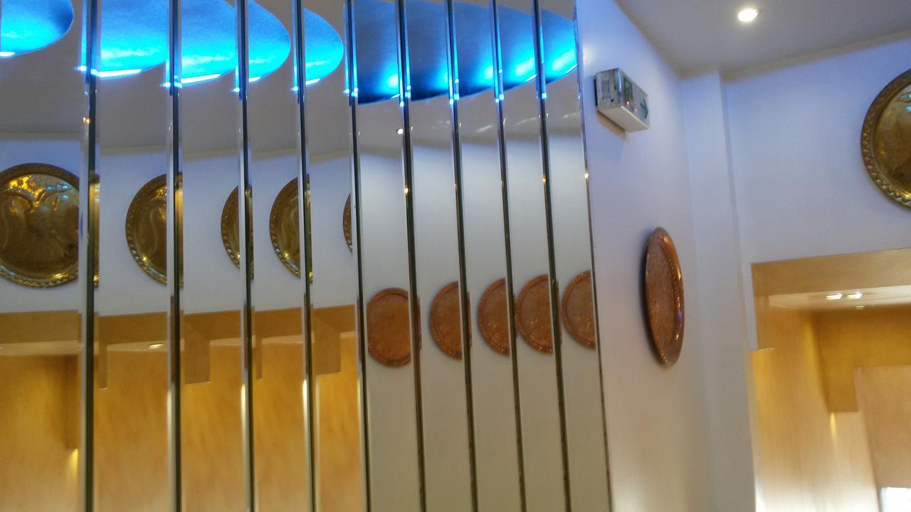 Hostel Lozanni Ateny Zewnętrze zdjęcie