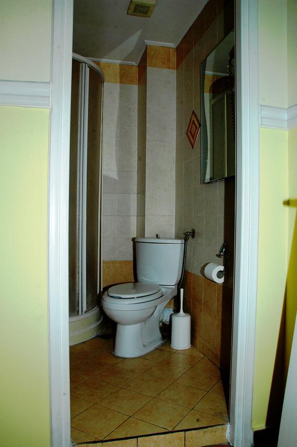 Hostel Lozanni Ateny Zewnętrze zdjęcie
