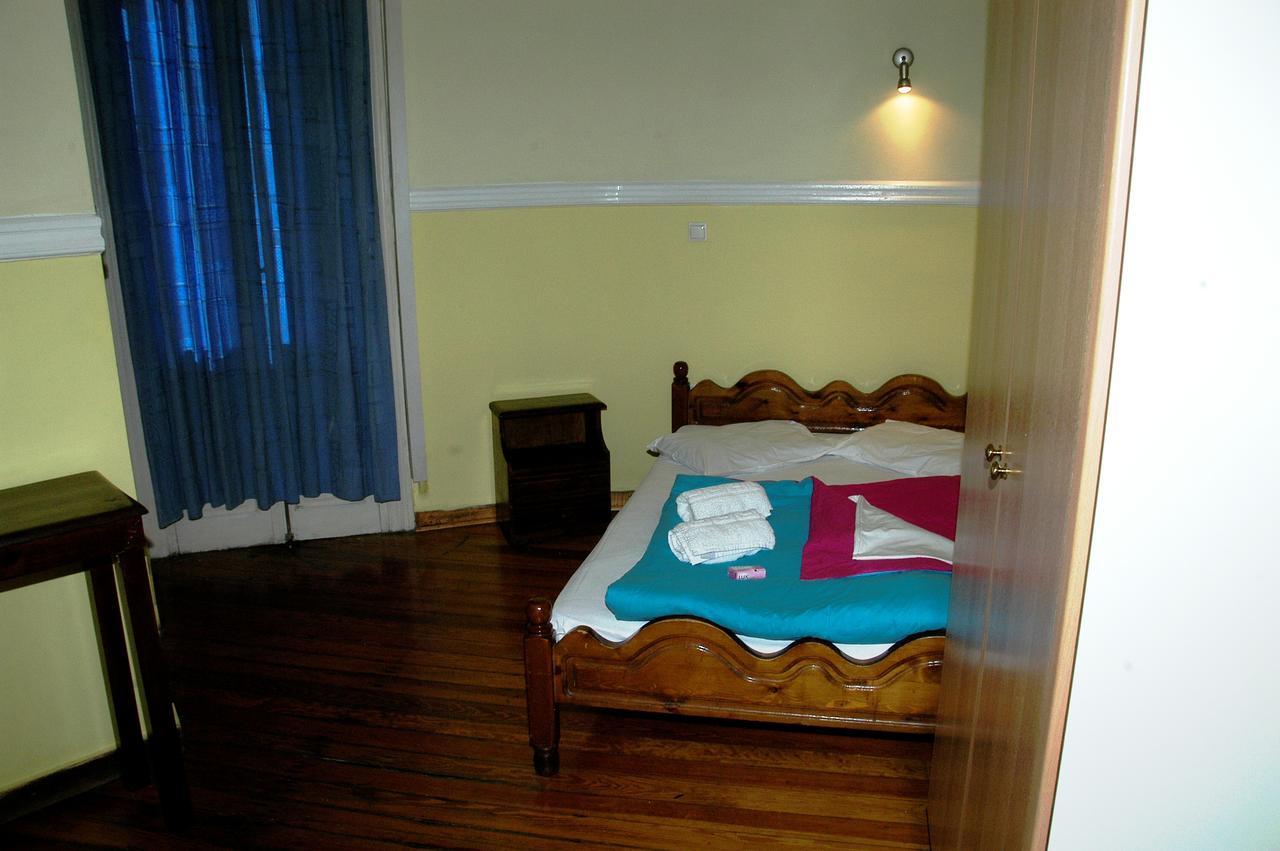 Hostel Lozanni Ateny Zewnętrze zdjęcie