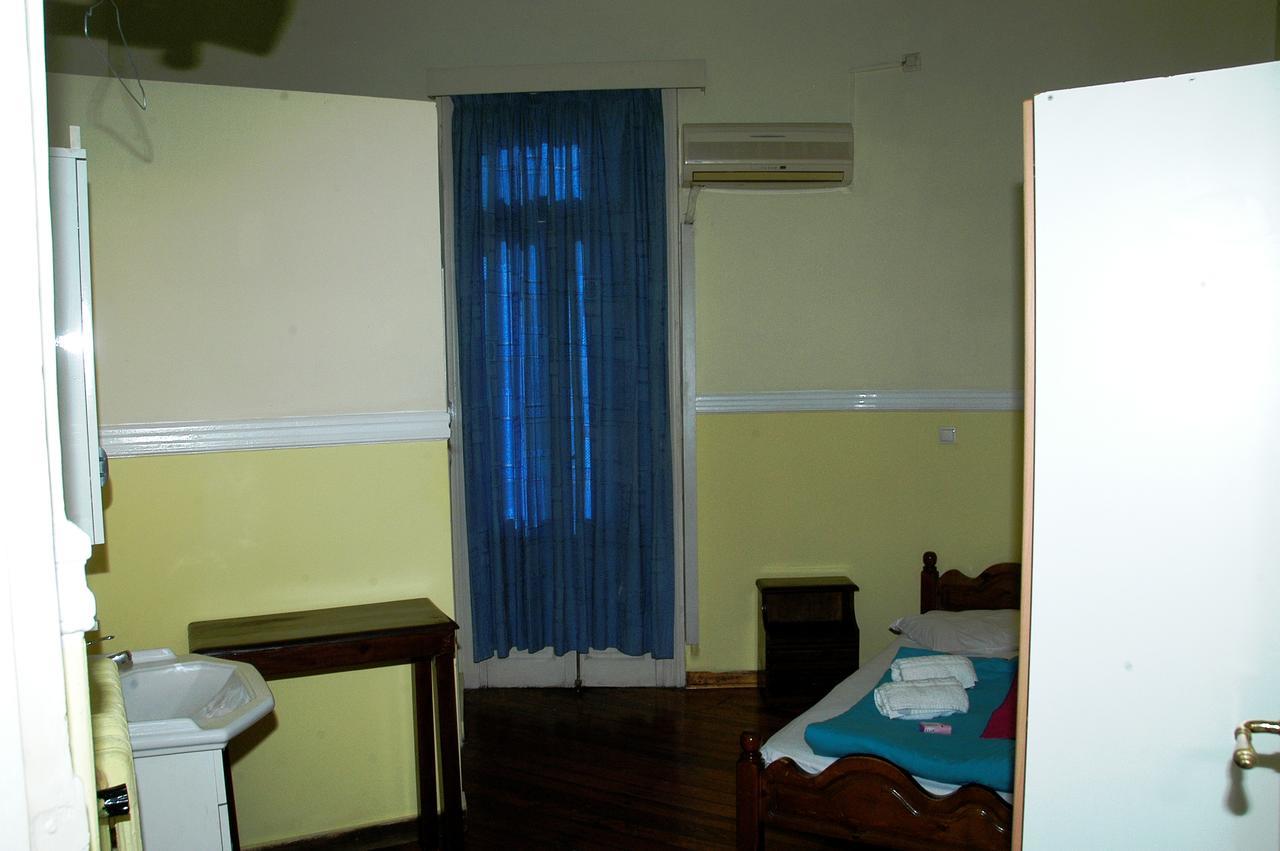 Hostel Lozanni Ateny Zewnętrze zdjęcie