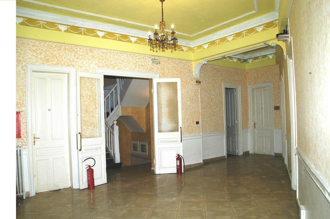 Hostel Lozanni Ateny Zewnętrze zdjęcie